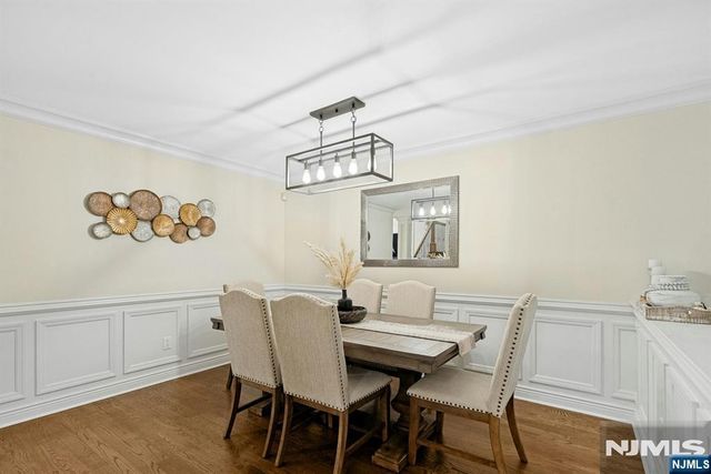 489 Green Mountain Road, Mahwah, NJ 07430