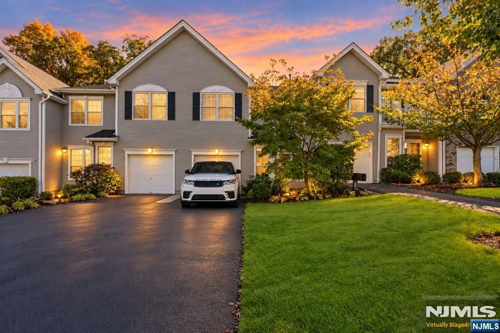 489 Green Mountain Road, Mahwah, NJ 07430