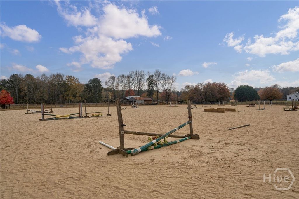 Image 13 of property listing at 2161 Union Church Road, Bishop, GA 30621