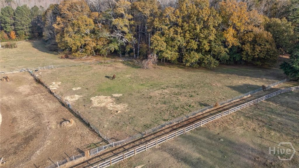 Image 5 of property listing at 2161 Union Church Road, Bishop, GA 30621