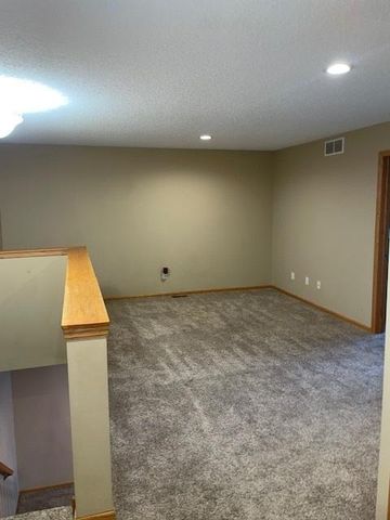 5205 Oriole Drive 43, Farmington, MN 55024