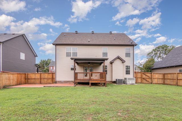369 Abeline Dr, Clarksville, TN 37043