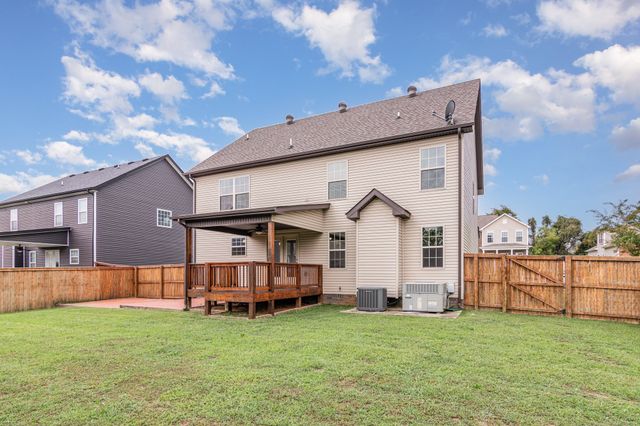 369 Abeline Dr, Clarksville, TN 37043