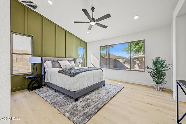 14904 W HONEYSUCKLE Lane, Surprise, AZ 85374