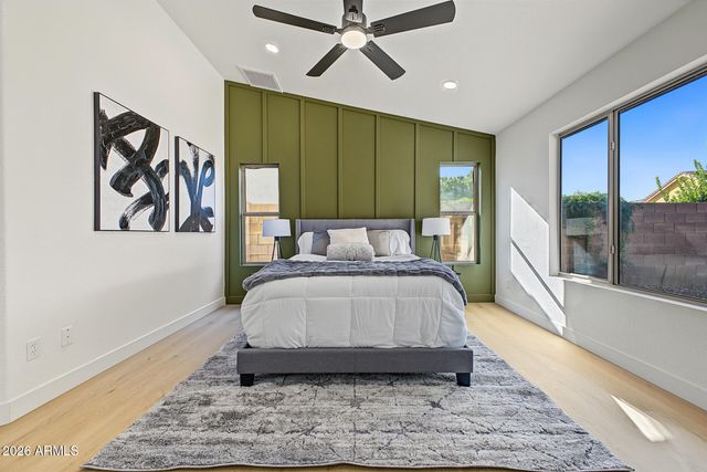 14904 W HONEYSUCKLE Lane, Surprise, AZ 85374