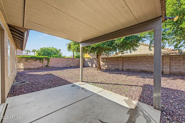 14904 W HONEYSUCKLE Lane, Surprise, AZ 85374