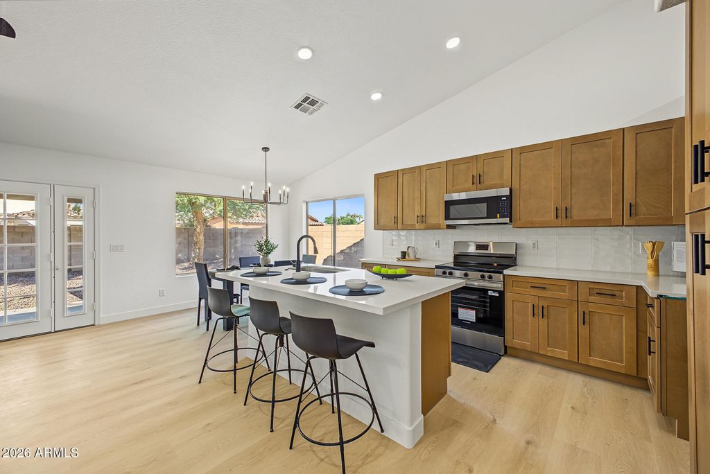 14904 W HONEYSUCKLE Lane, Surprise, AZ 85374 — photo 4