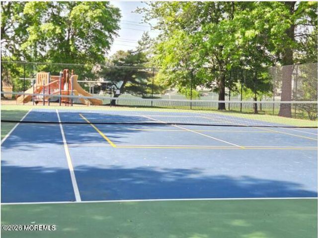 12 Hackamore Court, Tinton Falls, NJ 07753