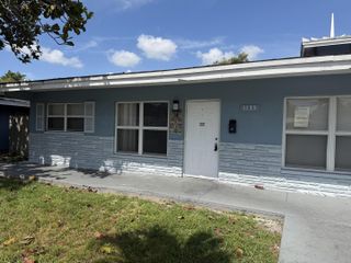 1135 NW 7th Avenue 1, Fort Lauderdale, FL 33311