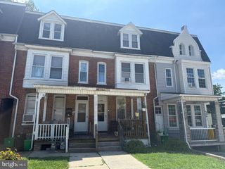 292 W COTTAGE PL, York, PA 17401