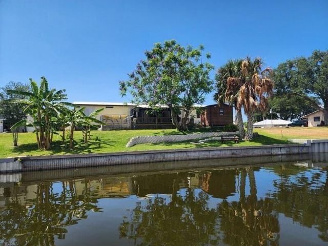 2301 SE 33rd Street, Okeechobee, FL 34974