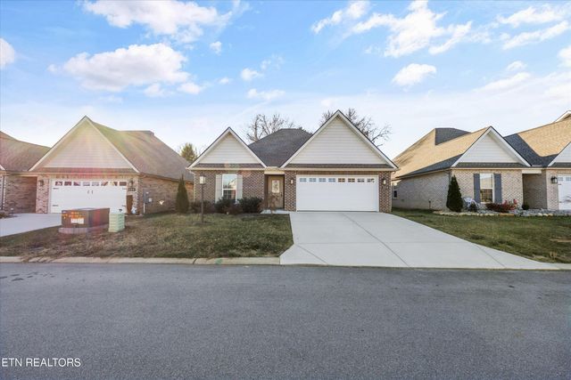 258 Sand Hills Drive, Maryville, TN 37801