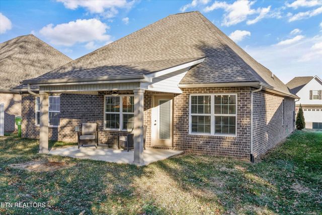 258 Sand Hills Drive, Maryville, TN 37801