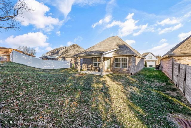 258 Sand Hills Drive, Maryville, TN 37801