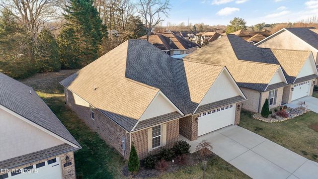 258 Sand Hills Drive, Maryville, TN 37801