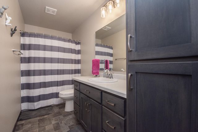 4887 Hampton Circle S, Moorhead, MN 56560