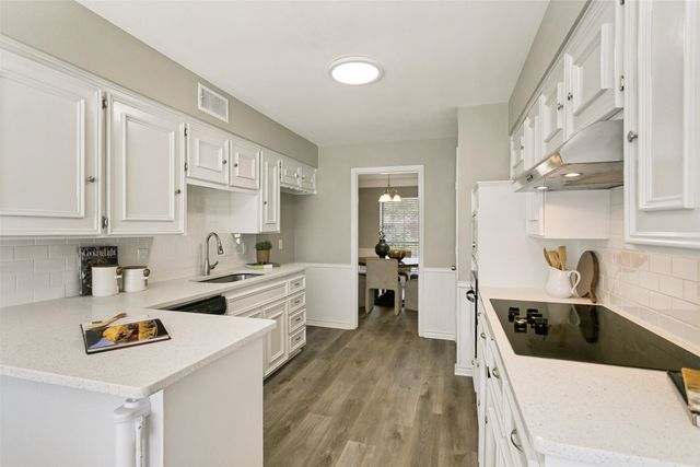 2416 Heather Hill Lane, Plano, TX 75075