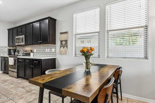 10155 W LOS GATOS Drive, Peoria, AZ 85383