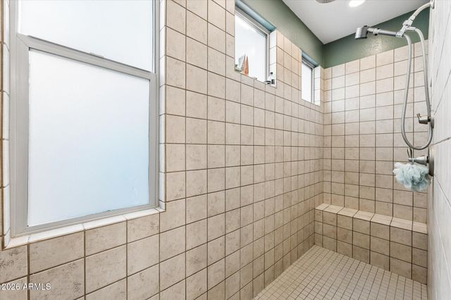 10155 W LOS GATOS Drive, Peoria, AZ 85383