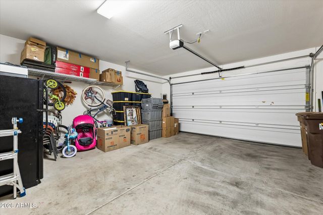 10155 W LOS GATOS Drive, Peoria, AZ 85383