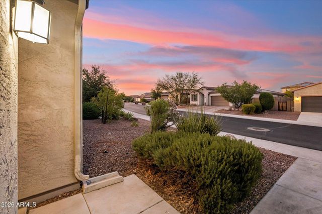 10155 W LOS GATOS Drive, Peoria, AZ 85383