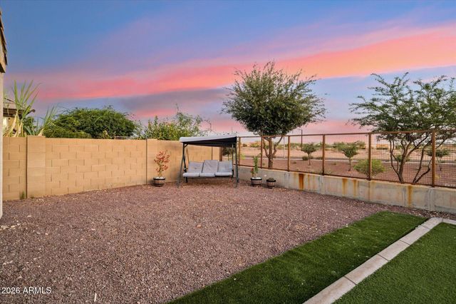 10155 W LOS GATOS Drive, Peoria, AZ 85383