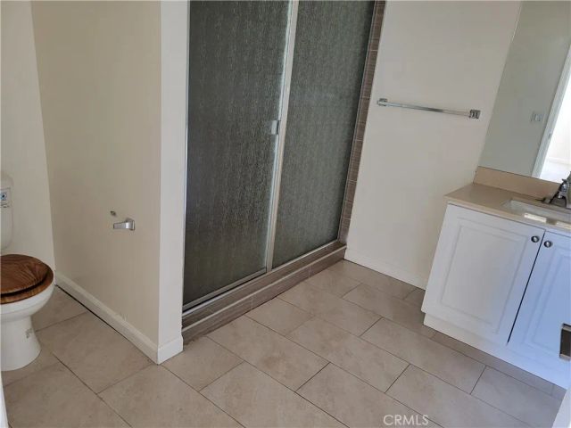 9126 Langdon Avenue 303, North Hills, CA 91343