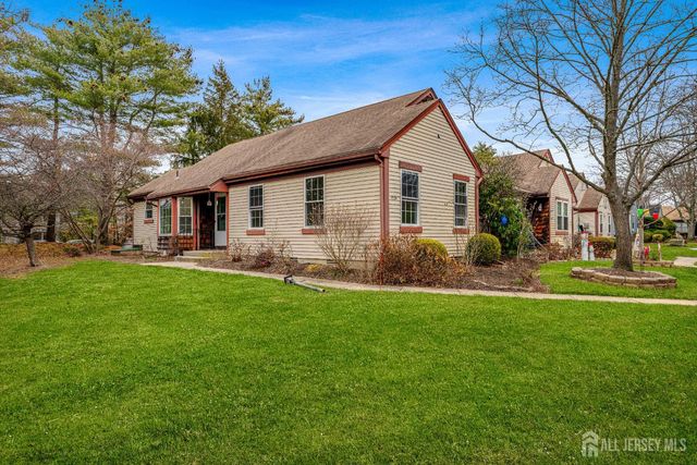 153 Concordia Circle, Monroe, NJ 08831