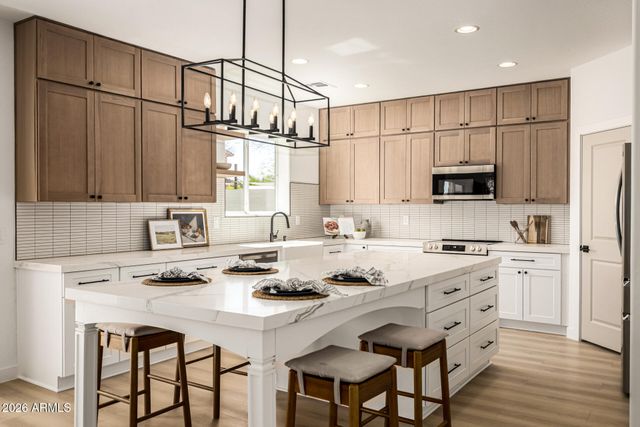 18527 W CARIBBEAN Lane, Surprise, AZ 85388