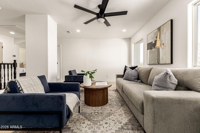 18527 W CARIBBEAN Lane, Surprise, AZ 85388