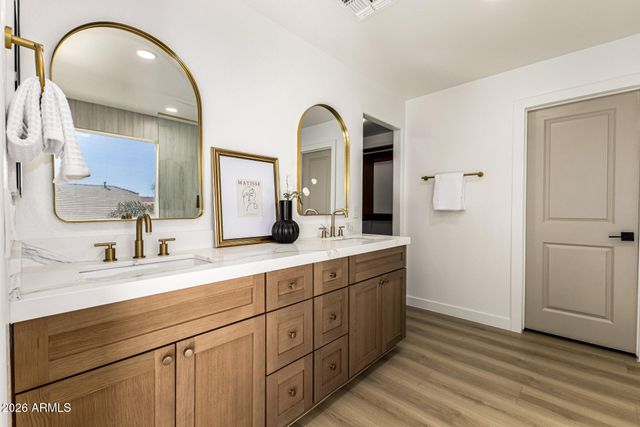 18527 W CARIBBEAN Lane, Surprise, AZ 85388