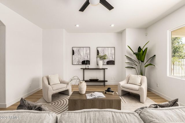 18527 W CARIBBEAN Lane, Surprise, AZ 85388