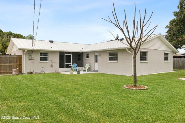 2469 Colony Drive, Melbourne, FL 32935