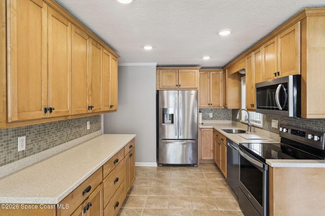 2469 Colony Drive, Melbourne, FL 32935