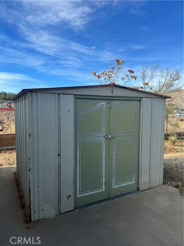 7501 Palm 114, Yucca Valley, CA 92284