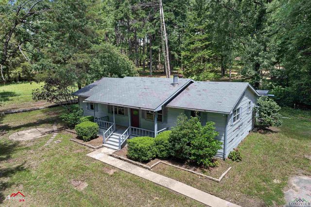 508 W Country Club Rd., Hallsville, TX 75605