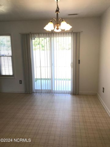 1794 Liz Lane NE, Leland, NC 28451