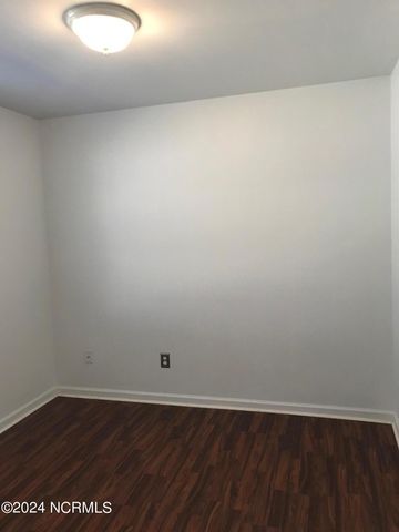 1794 Liz Lane NE, Leland, NC 28451