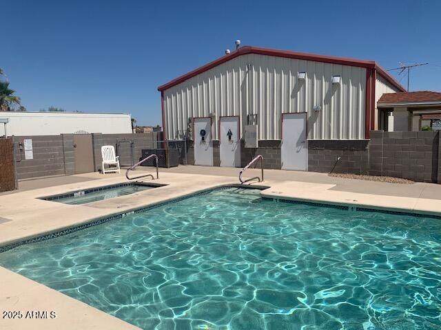 401 E PUEBLO DEL SOL -- 1, Florence, AZ 85132