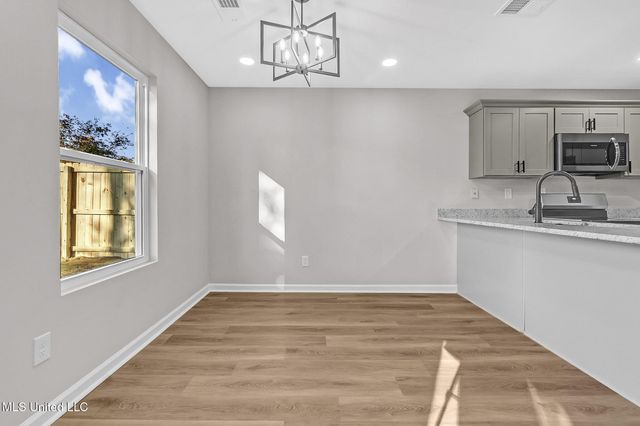 3305 W Tulane Road, Horn Lake, MS 38637