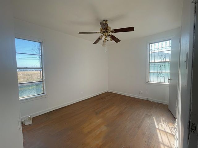 703 WILLIAMS AVENUE, Wichita Falls, TX 76301