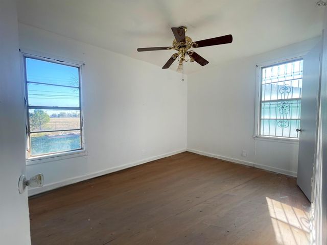 703 WILLIAMS AVENUE, Wichita Falls, TX 76301