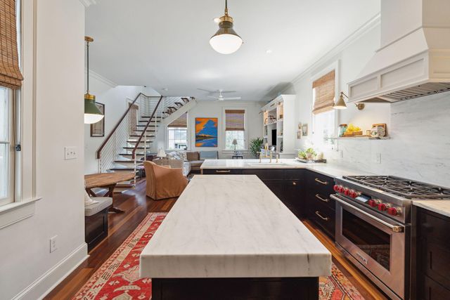 26 Mary Street, Charleston, SC 29403