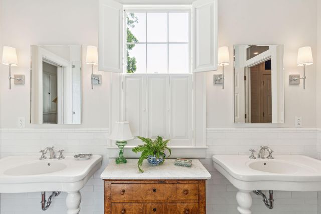 26 Mary Street, Charleston, SC 29403