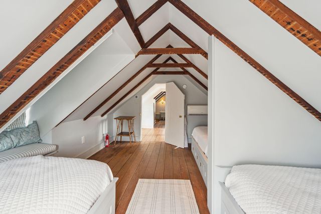 26 Mary Street, Charleston, SC 29403