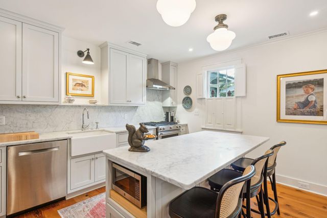 26 Mary Street, Charleston, SC 29403