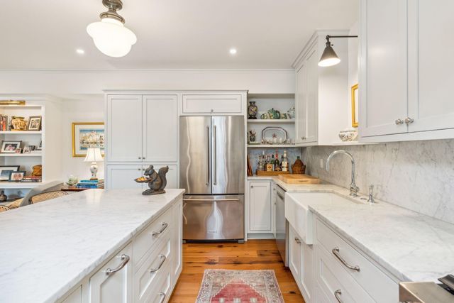 26 Mary Street, Charleston, SC 29403