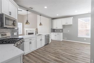 2519 Flycatcher Cove Drive, League City, TX 77573