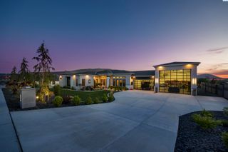 975 Rieve Court, Richland, WA 99352