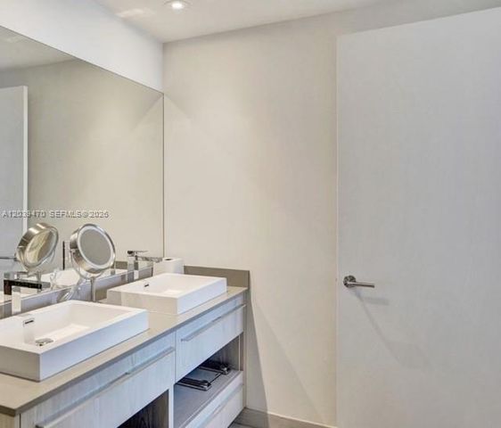 4010 S Ocean Drive R1206, Hollywood, FL 33019